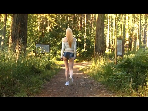❤️ Emakume ederra poliki mugitzen da, ez biluzik bideoa ❌ Porno gurean eu.redpornpictures.ru ☑