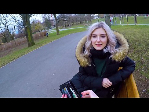 ❤️ Ezezagun baten esperma beroa irensten du diruaren truke - Eva Elfie-k parkean putz egin du ❌ Porno gurean eu.redpornpictures.ru ☑